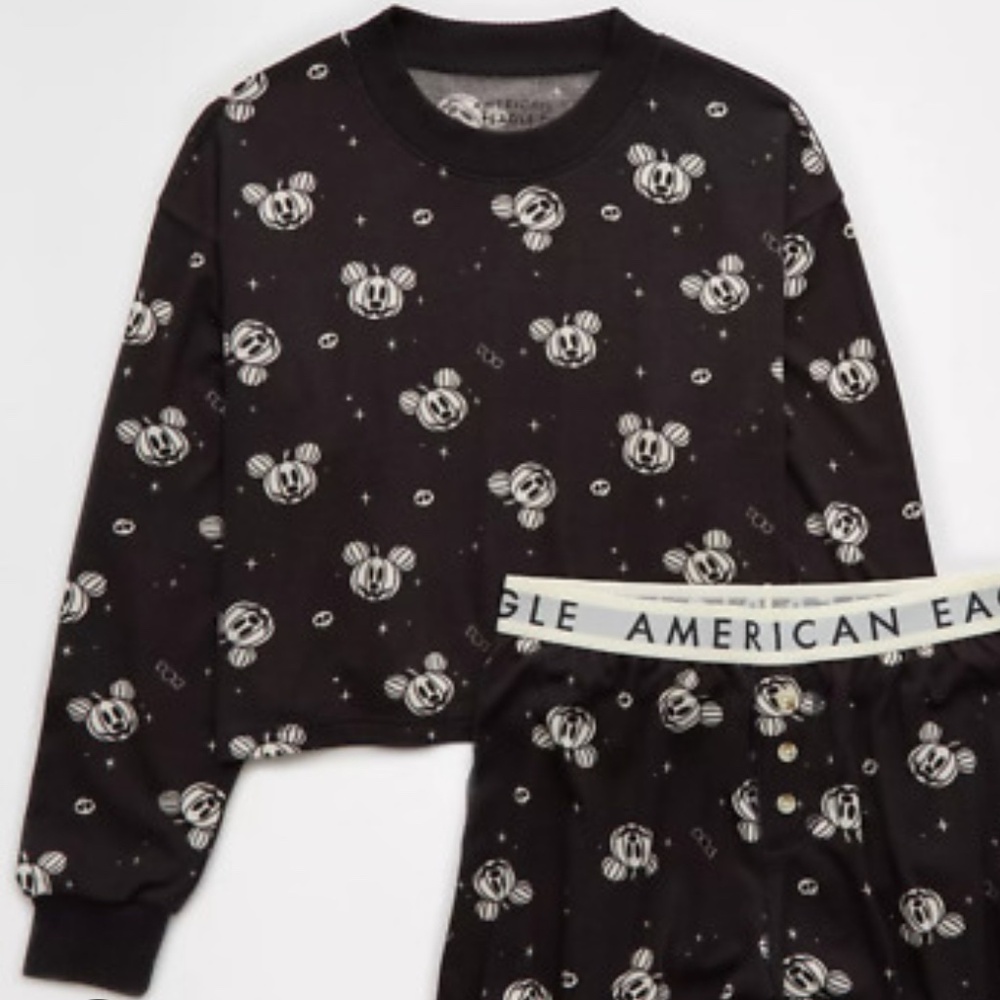 Halloween American Eagle XL Shirt